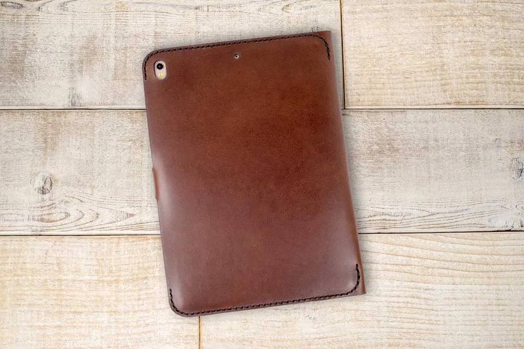 iPad Air 2019 Classic Leather Case