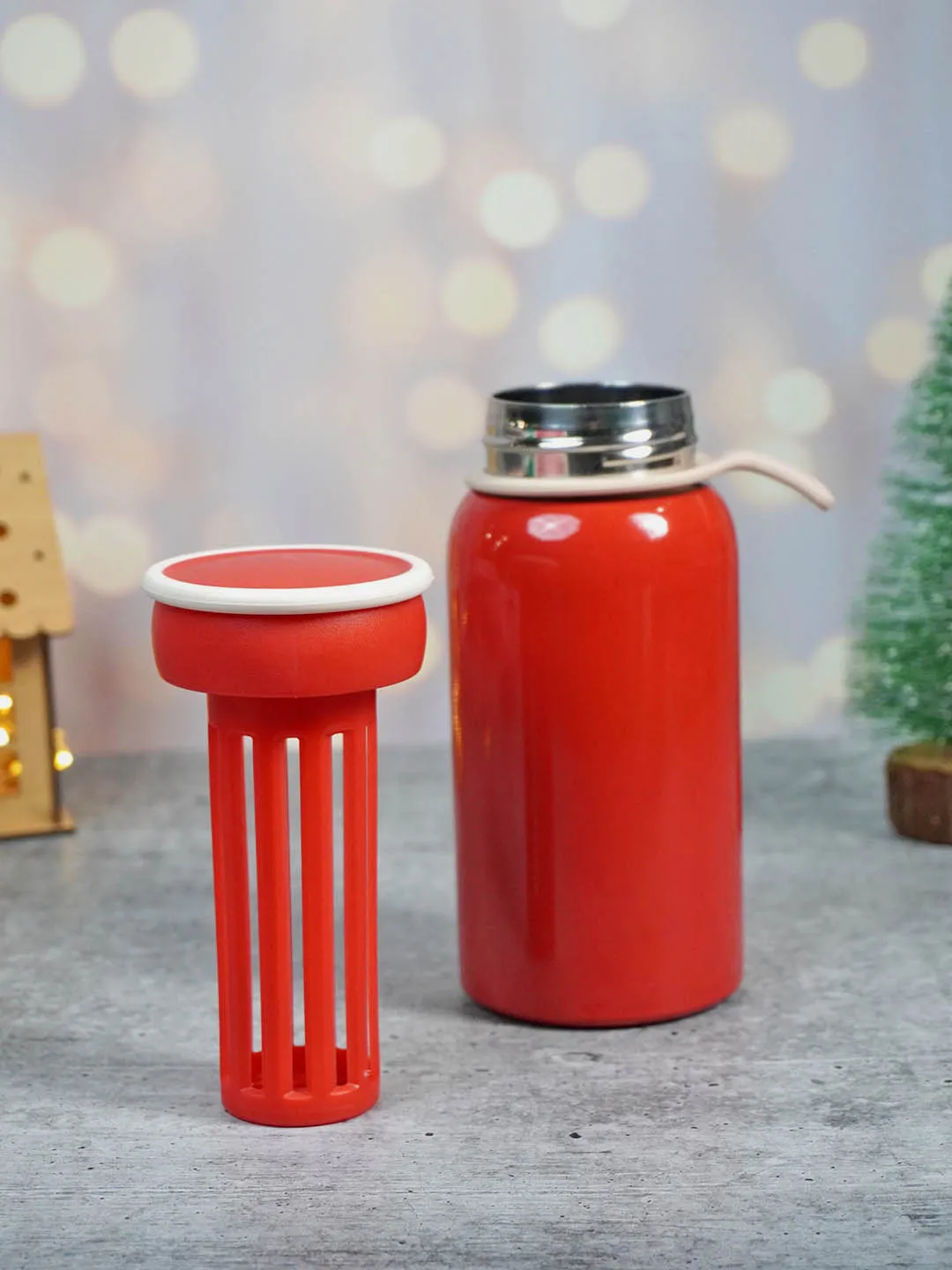 Little Surprise Box, Red Christmas sticker themed Stainless Steel Thermos Bottle with Strainer,400ml